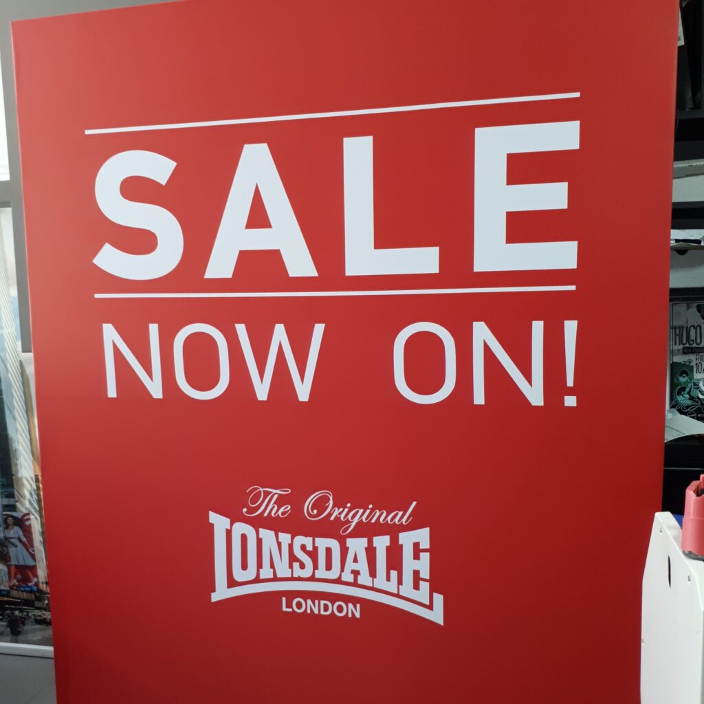 Τελαρωμένος μουσαμάς με ψηφιακή εκτύπωση