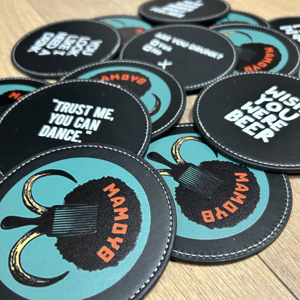 Εκτύπωση σε δερμάτινο σουβέρ